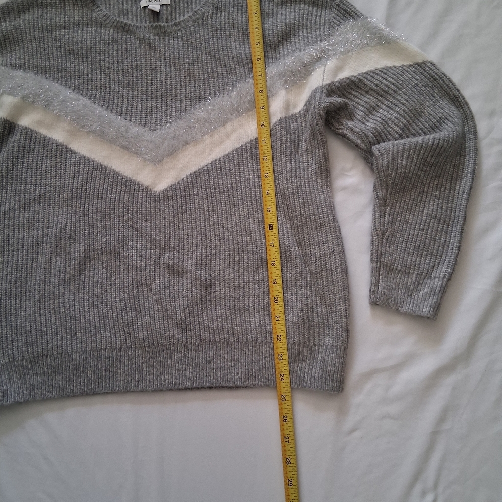 Nine West Gray and Cream Women's Sweater Size M - Picture 11 of 14